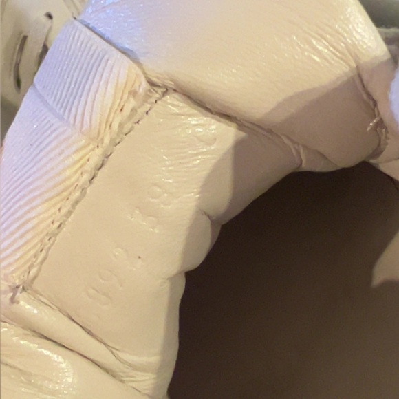 Gucci Designer Shoe Box - Picture 10 of 12